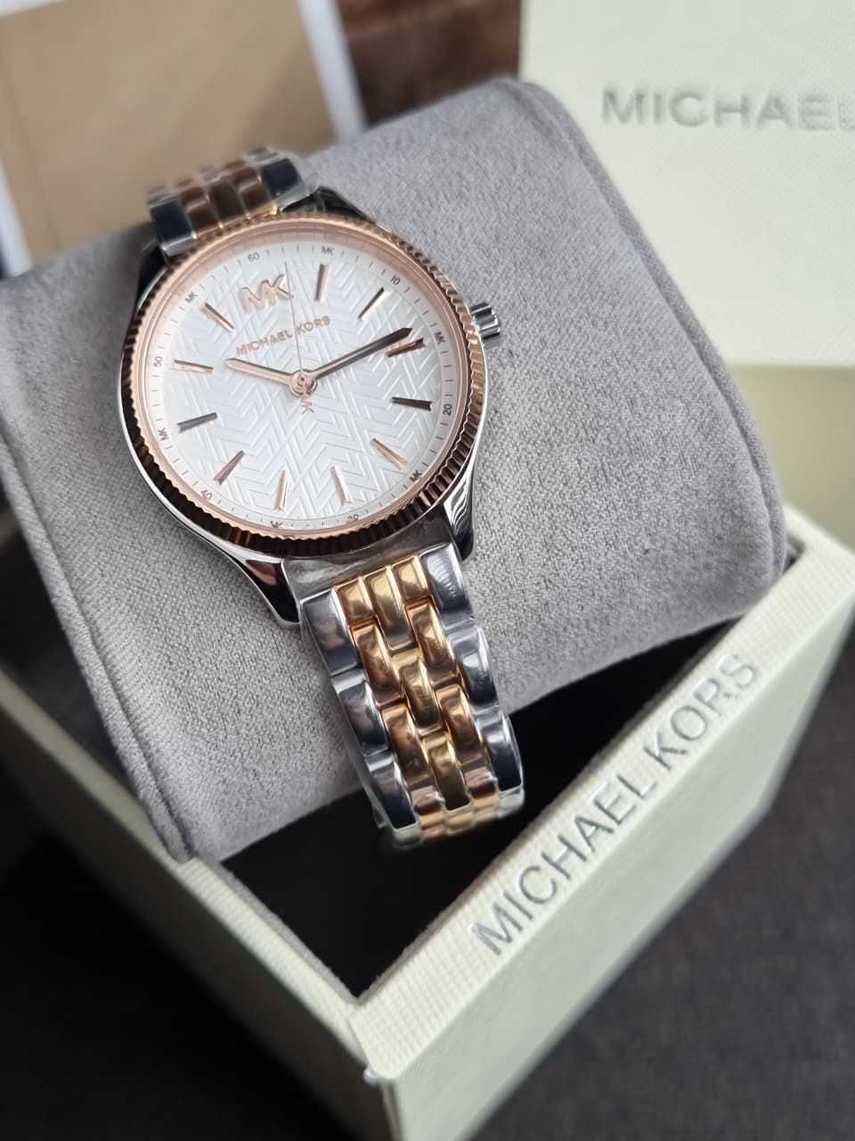 Michael Kors Women’s Quartz Stainless Steel White Dial 36mm Watch MK6642