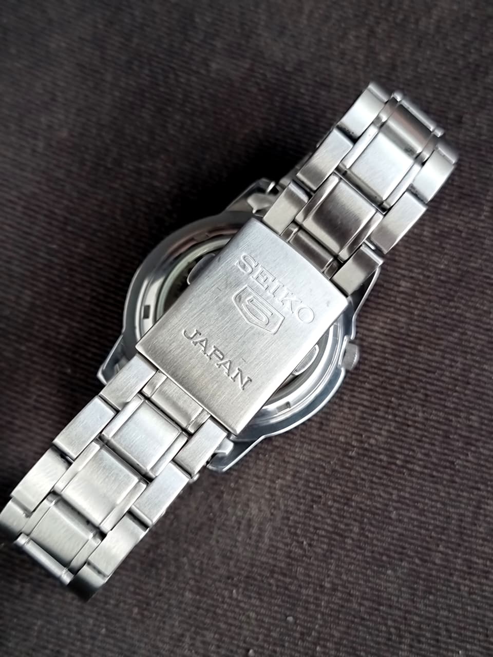 Seiko 5 Black Dial 40mm Dial Automatic Watch