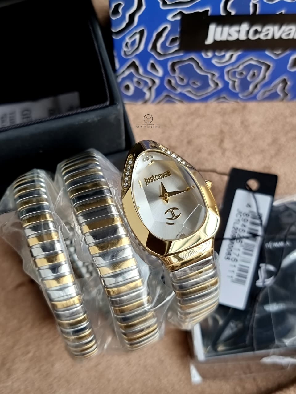 Just Cavalli Signature Snake JC1L209M0055 Mother-of-Pearl Dial Rose Gold Women's Watch
