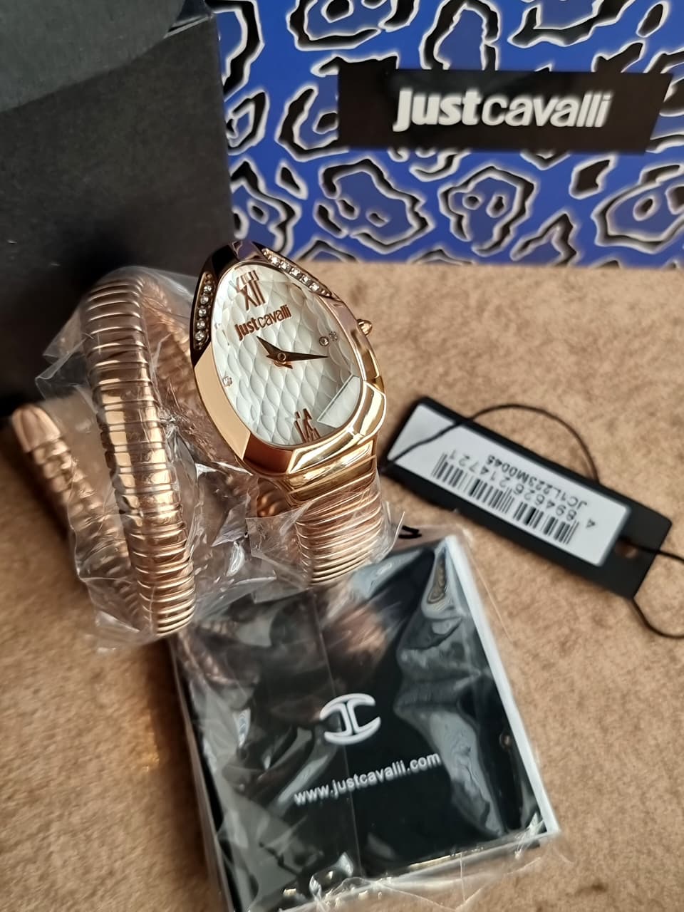 Just Cavalli Taglio Signature Snake JC1L223M0045 Silver Dial Rose Gold Women's Watch