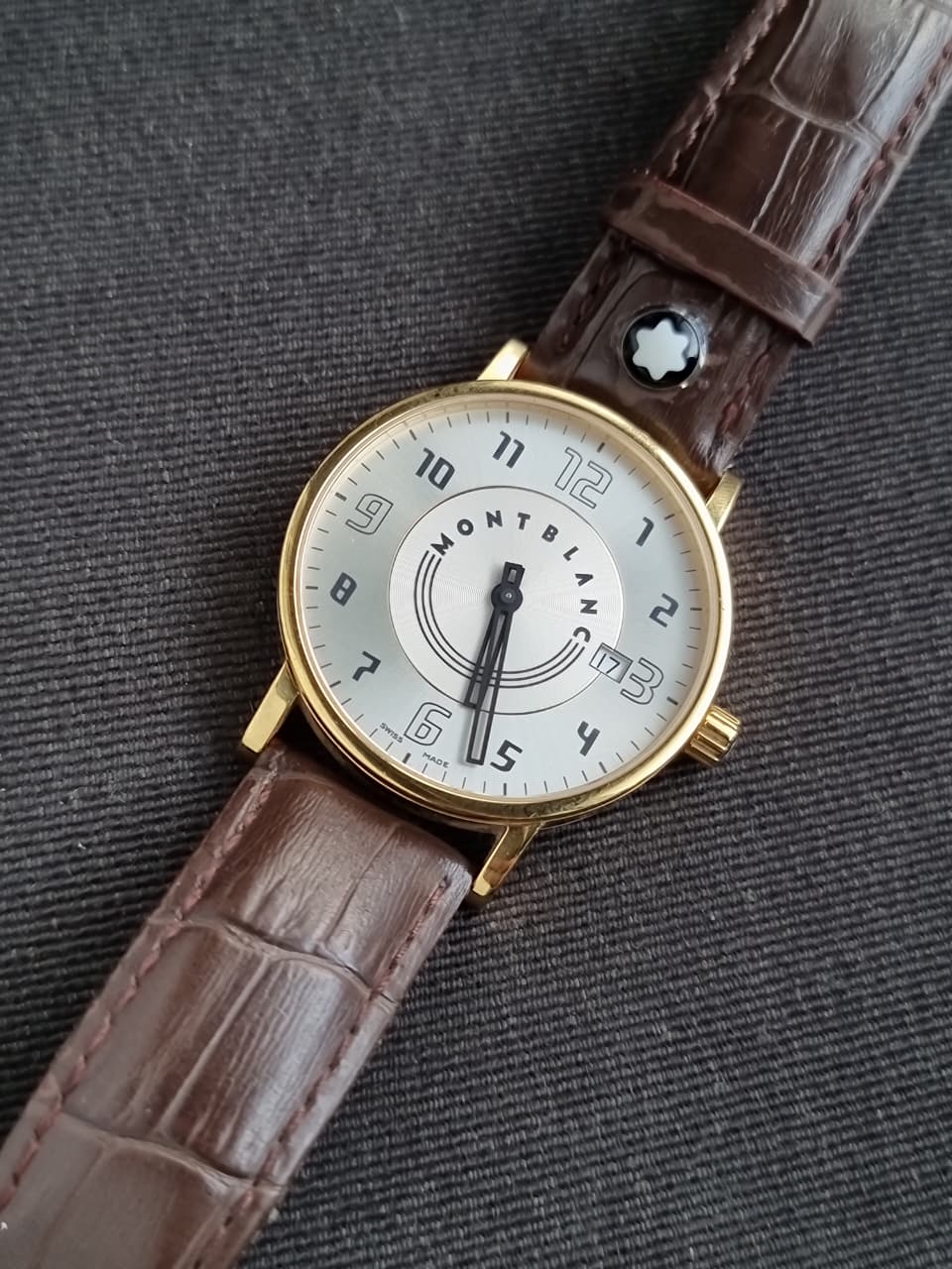 Montblanc Classic Driver Golden Casing White Dial 38mm Quartz Watch