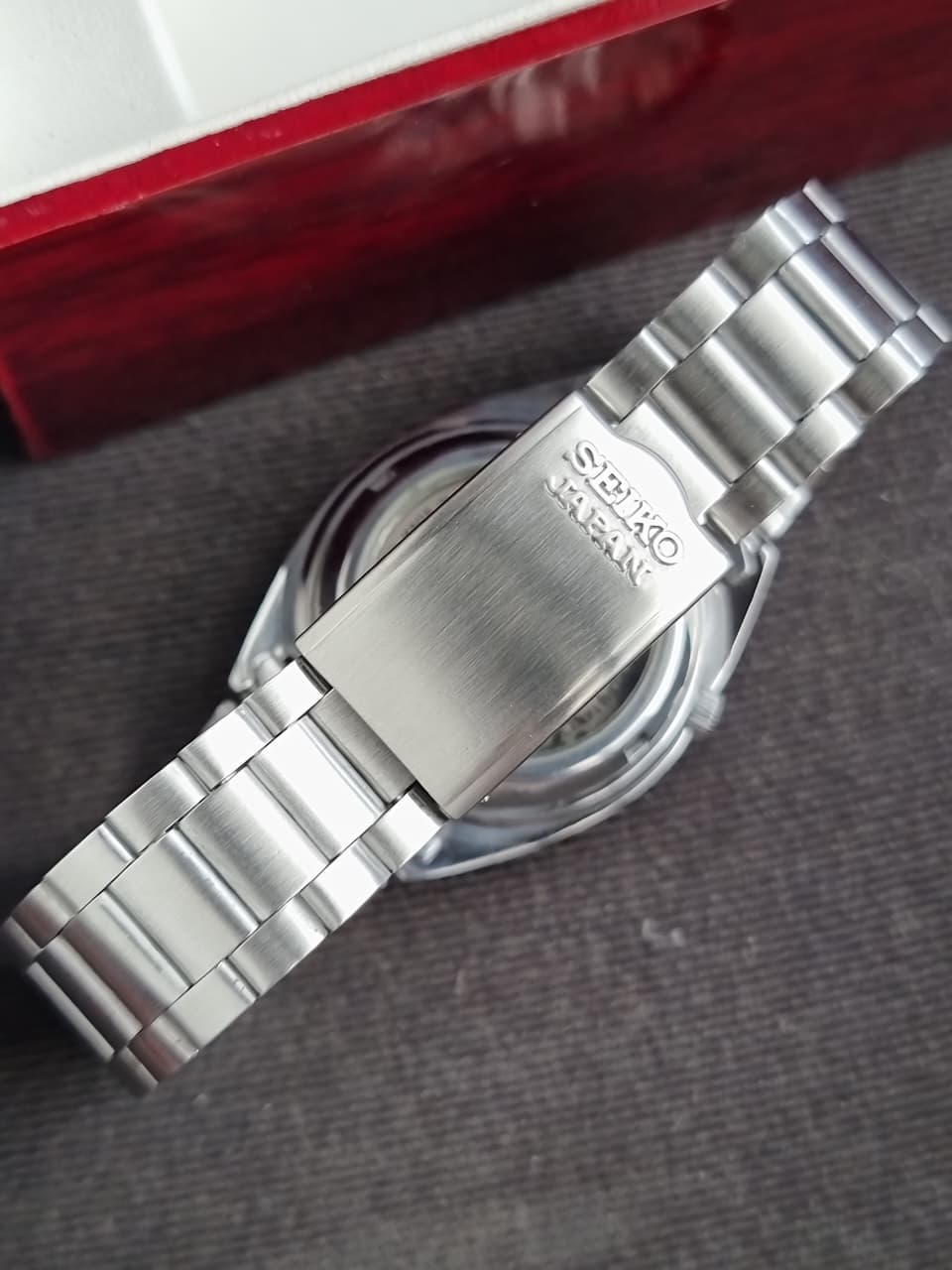 Seiko 5 36mm Dial Automatic Watch White Dial