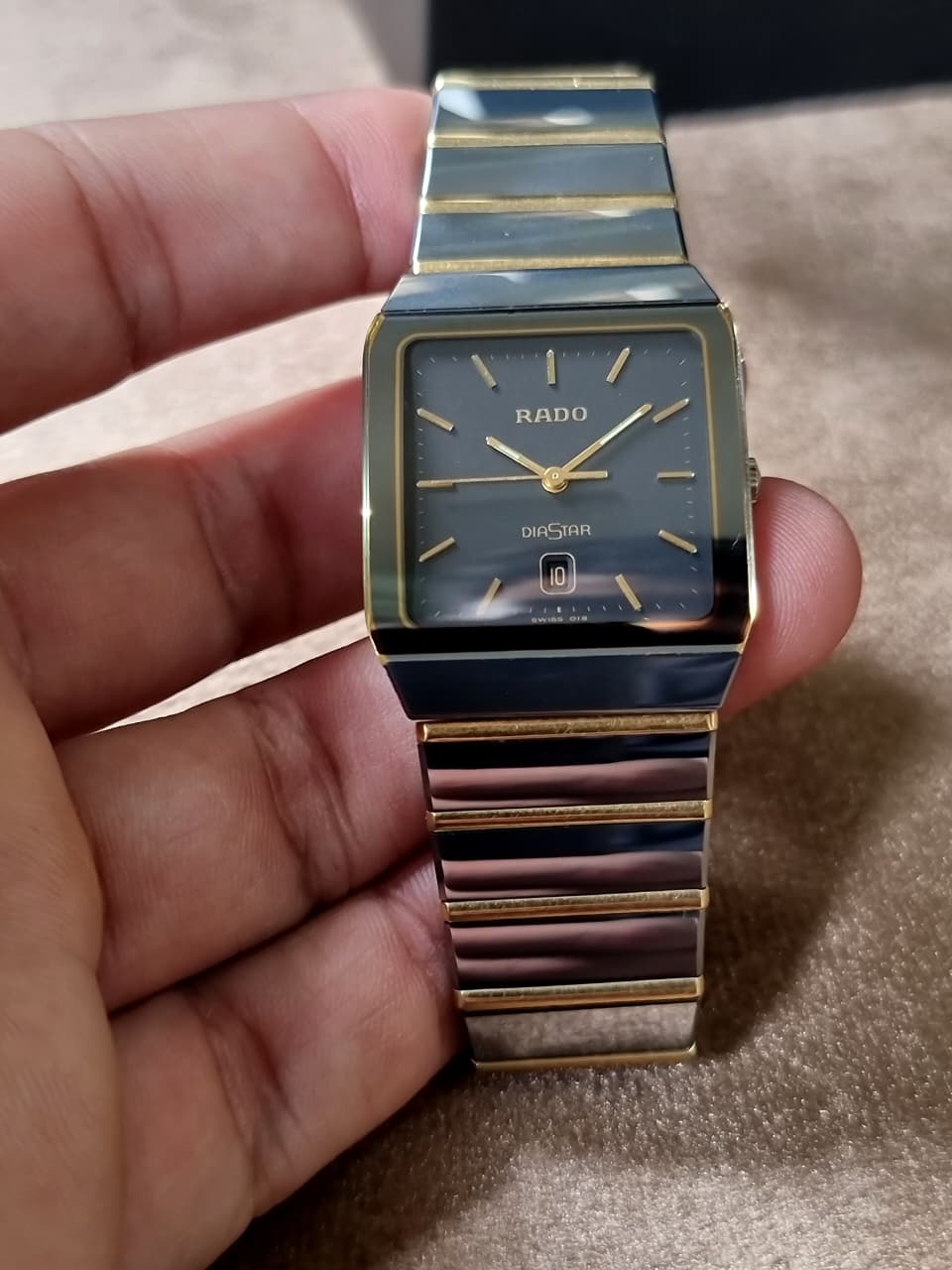 Rado DiaStar Vintage Men's Gold-Tone Quartz Watch – 129.0266.3