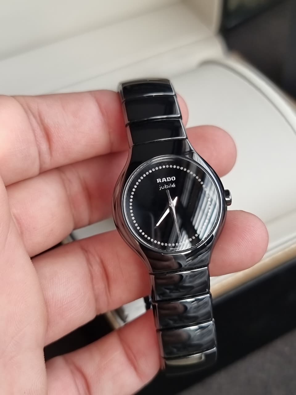 Rado True Jubile Women's Quartz Watch – 27mm Black Ceramic & Diamond Dial – R27655732