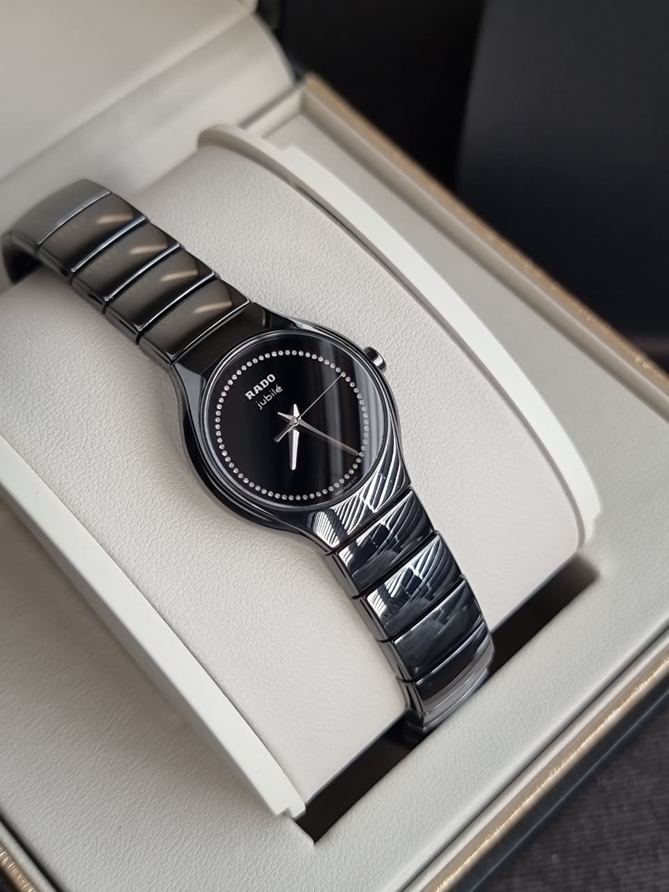 Rado True Jubile Women's Quartz Watch – 27mm Black Ceramic & Diamond Dial – R27655732