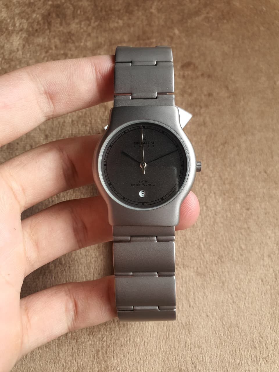 Skagen Swiss Men's Quartz Watch – 34mm Grey Dial & Grey Case