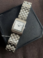 Esmurt Ladies Watch White dial Quartz Watch