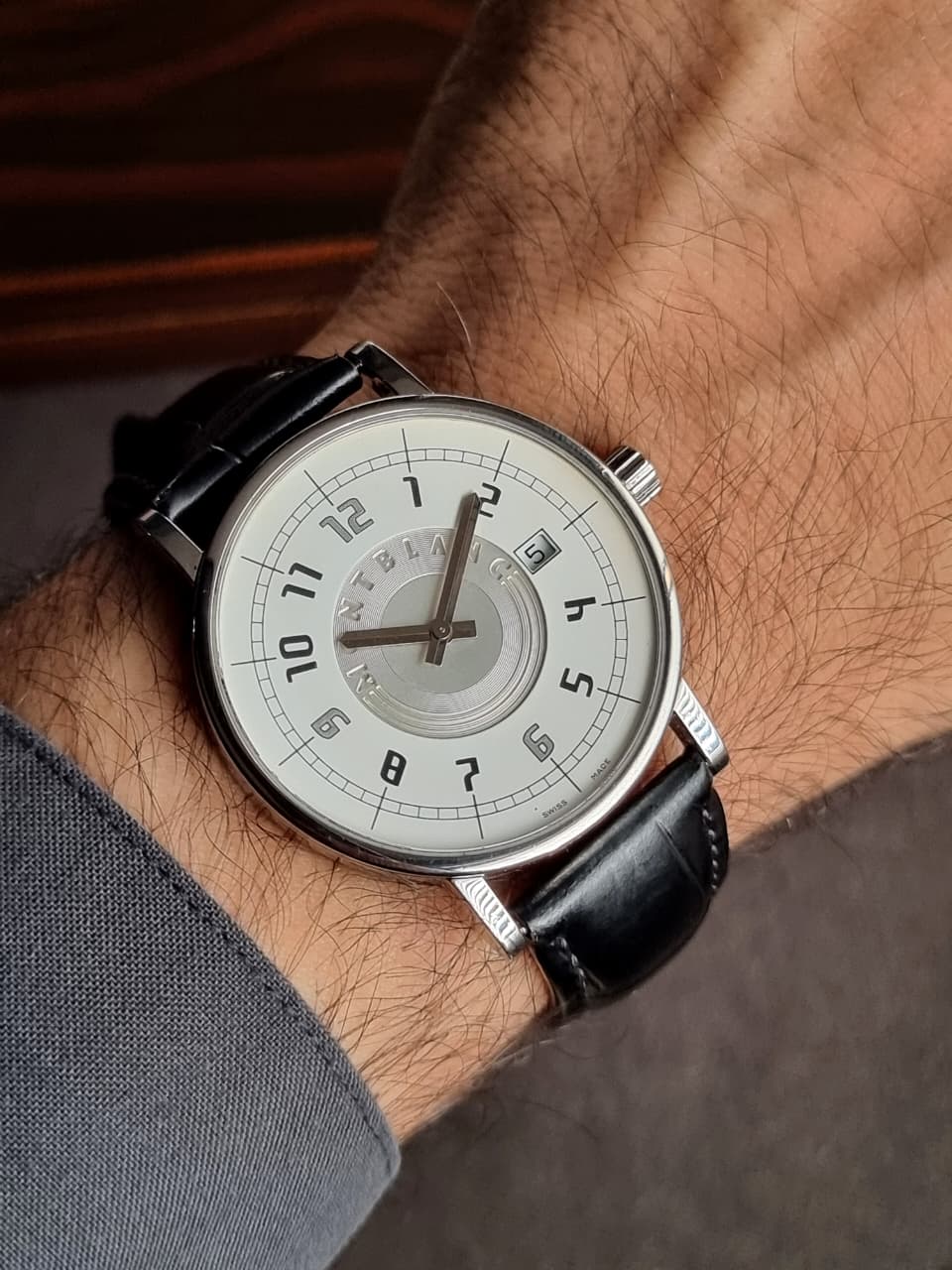 Montblanc Summit Men's Swiss Quartz Watch – Stainless Steel, Date Display – 7045