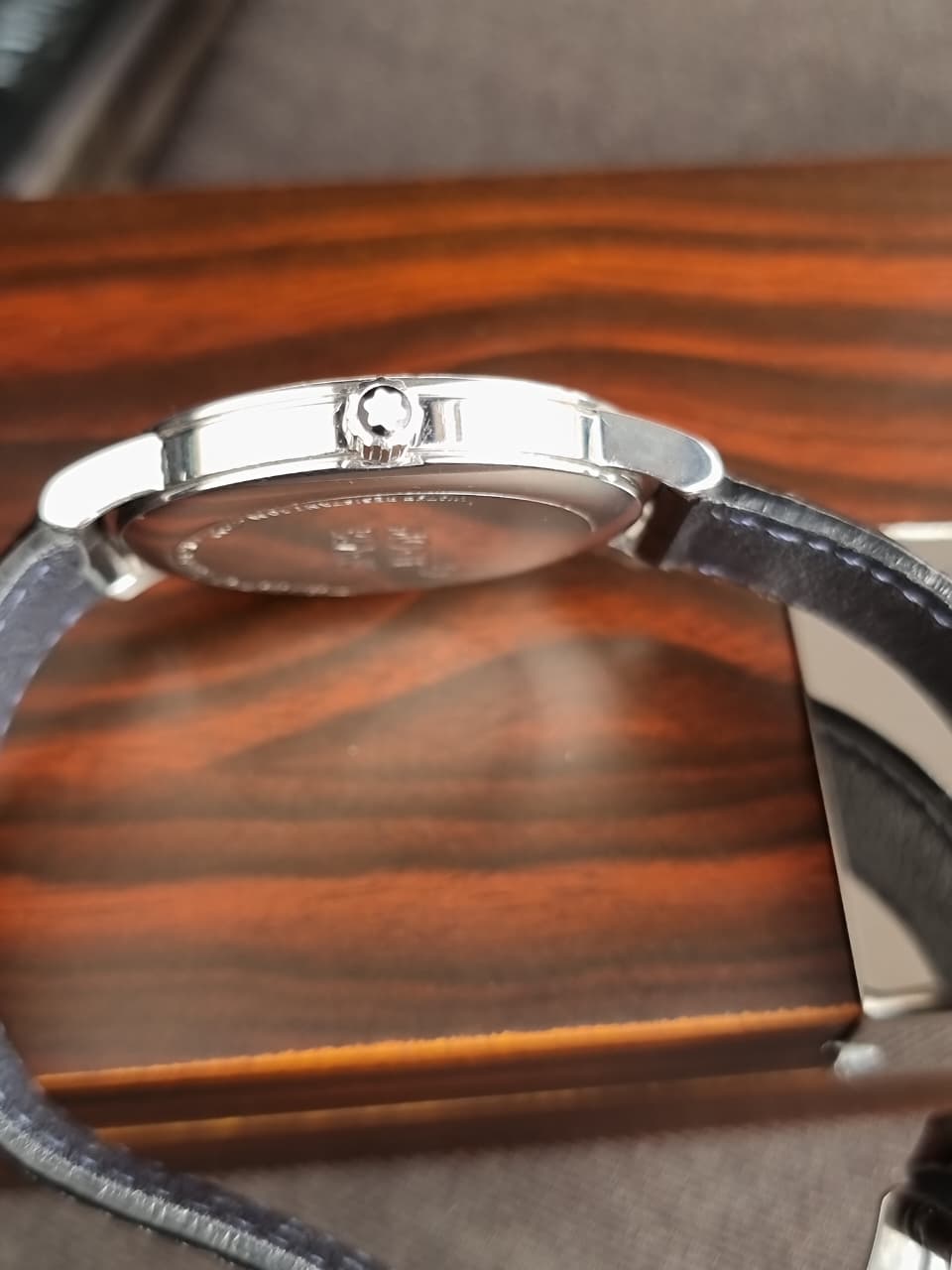 Montblanc Summit Men's Swiss Quartz Watch – Stainless Steel, Date Display – 7045