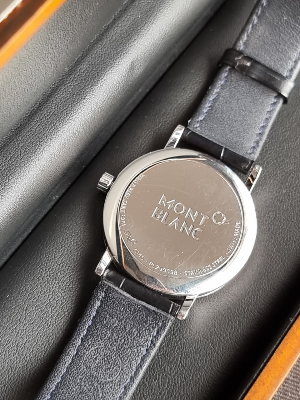 Montblanc Summit Men's Swiss Quartz Watch – Stainless Steel, Date Display – 7045