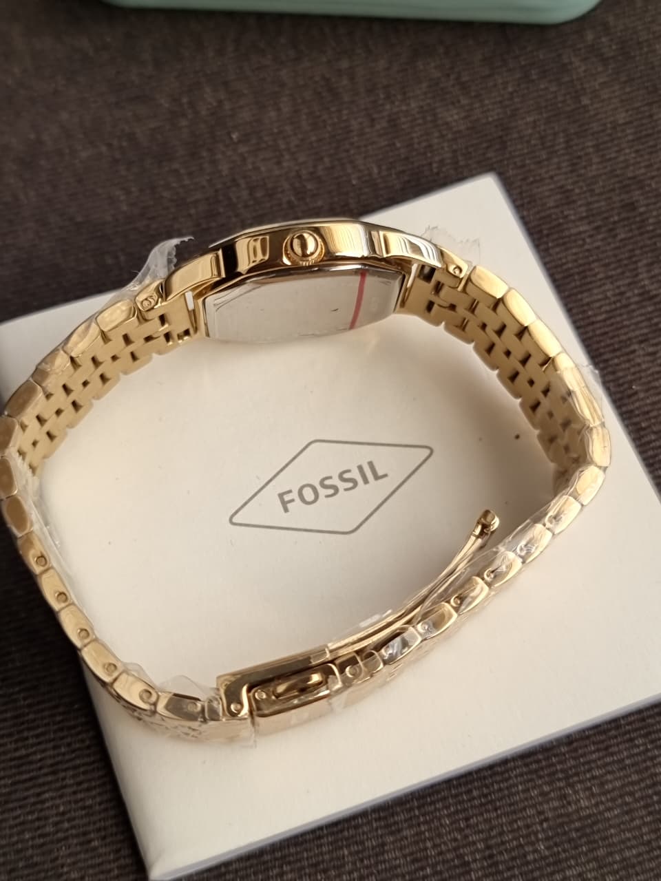 Fossil Harlow Women's Quartz Watch – 27mm Gold-Tone Stainless Steel & Green Dial – ES5451