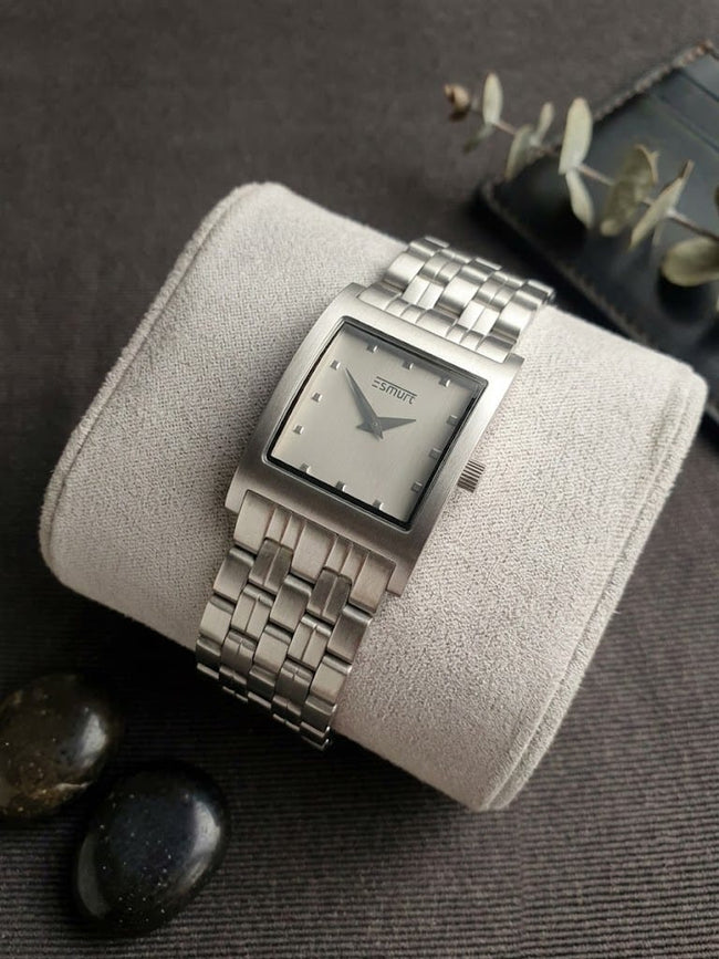 Esmurt Ladies Watch White dial Quartz Watch Hover Image