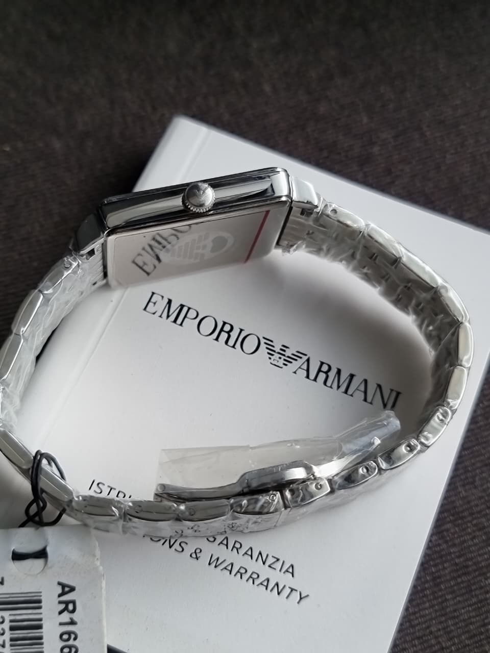 Emporio Armani Classic Women's Quartz Watch Silver Stainless Steel – AR1663