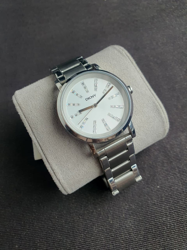 DKNY Soho Silver Dial Stainless Steel Ladies Watch ny2416 (Preowned 8\10) Main Image