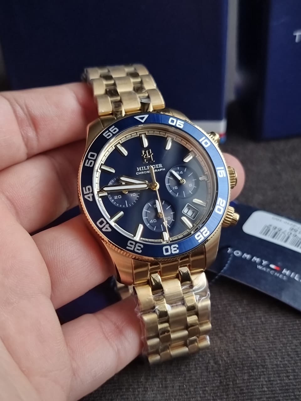 Tommy Hilfiger TH85 Men's Chronograph Quartz Watch – Gold-Tone Stainless Steel & Blue Dial – 1792158