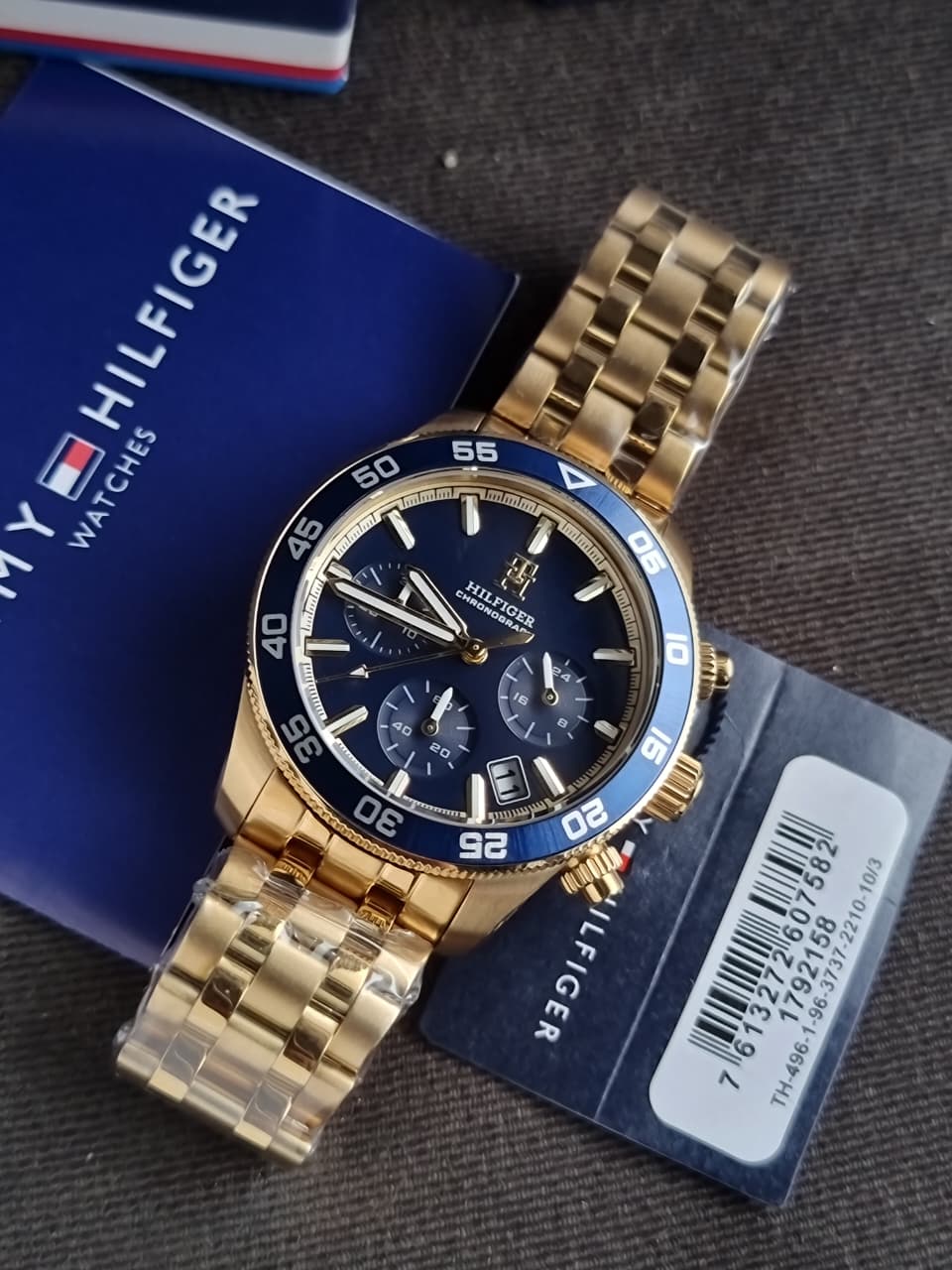 Tommy Hilfiger TH85 Men's Chronograph Quartz Watch – Gold-Tone Stainless Steel & Blue Dial – 1792158