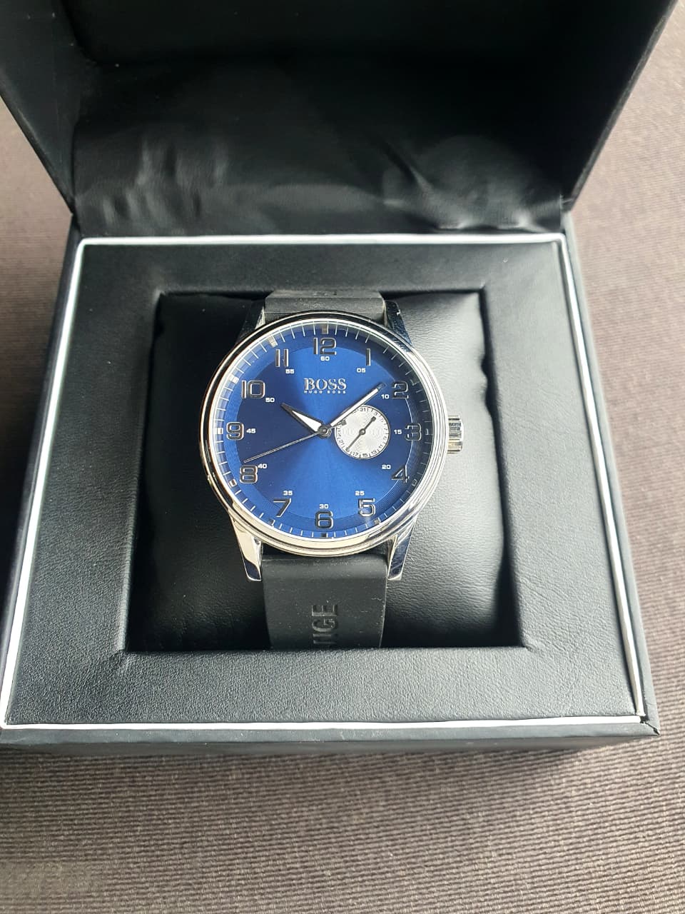 HUGO BOSSBlue Dial Black Leather Men's Watch 1512790
