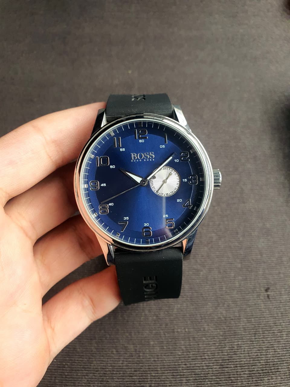 HUGO BOSSBlue Dial Black Leather Men's Watch 1512790