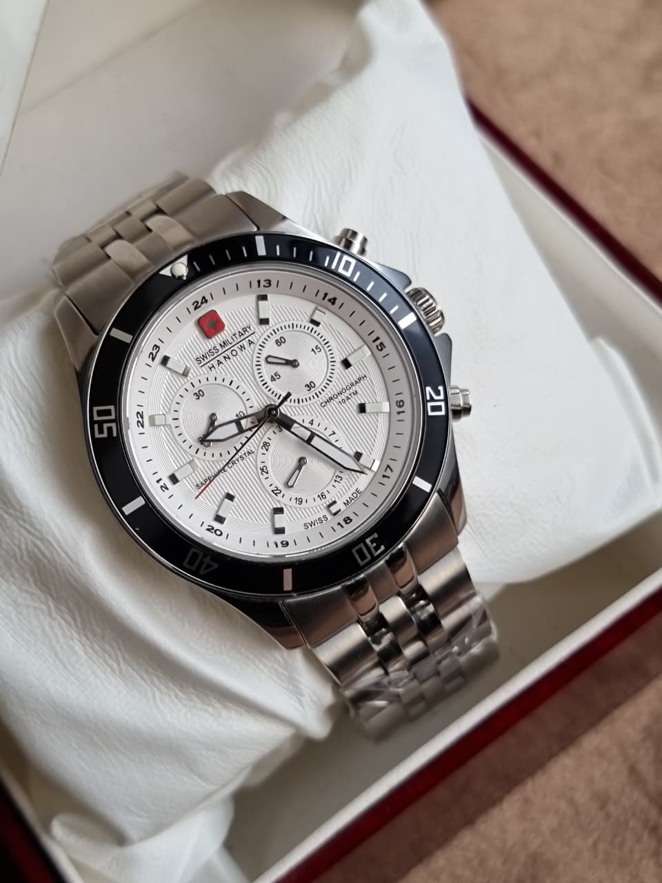 Swiss Military Hanowa Flagship Heritage Chronograph Men's Quartz Watch – 42mm Silver Dial & Stainless Steel Bracelet – SMWGI0007602