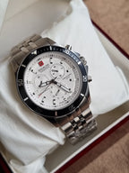 Swiss Military Hanowa Flagship Heritage Chronograph Men's Quartz Watch – 42mm Silver Dial & Stainless Steel Bracelet – SMWGI0007602