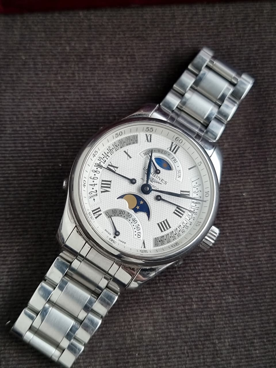 Longines Master Collection Men's Automatic Watch – 44mm Silver Roman Numeral Dial & Stainless Steel Bracelet – L2.739.4.71.6