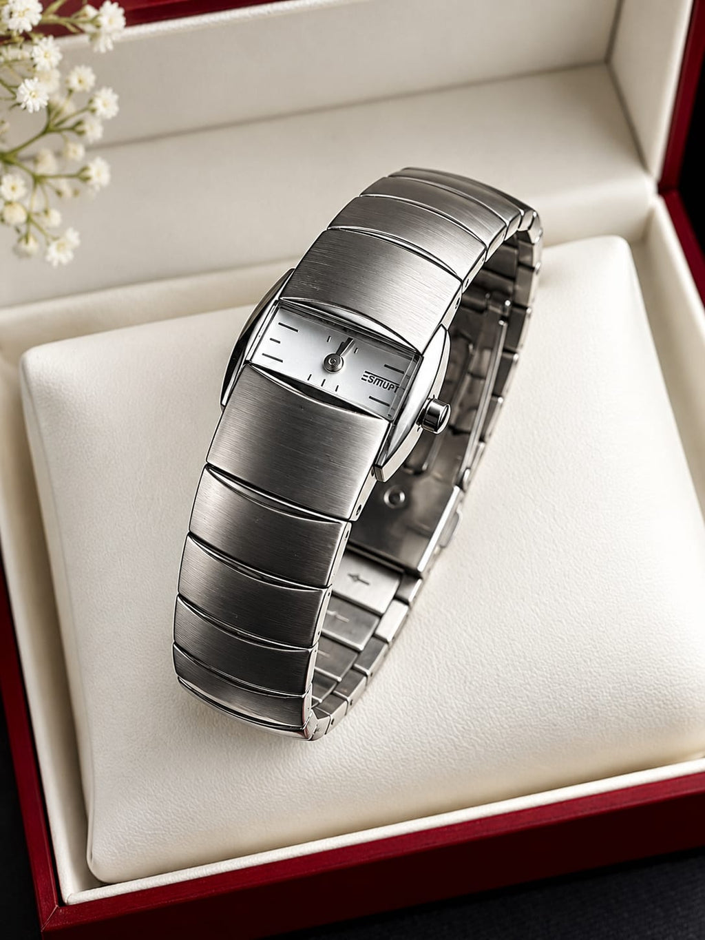 Esmurt Ladies Watch Silver Chain