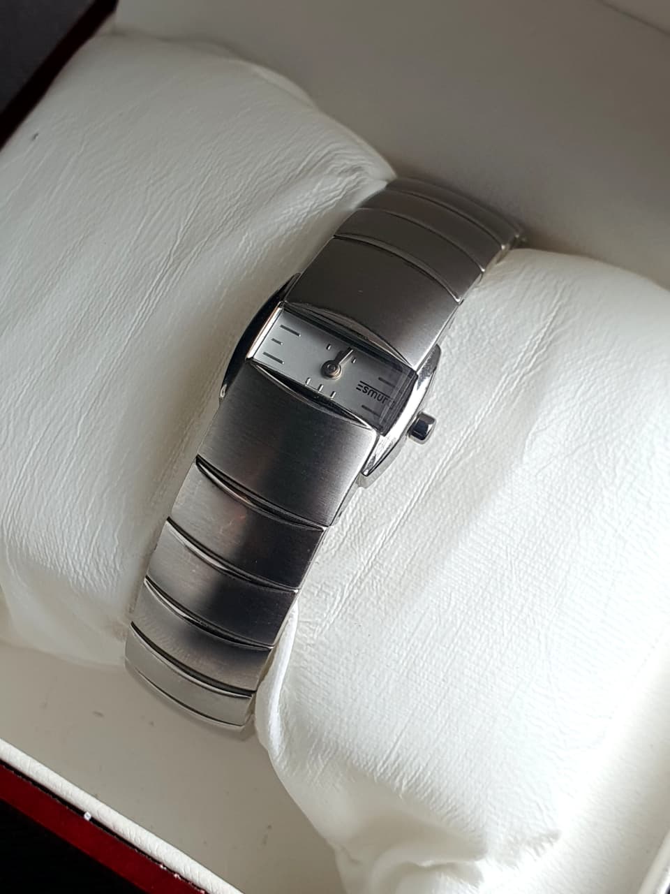Esmurt Ladies Watch Silver Chain