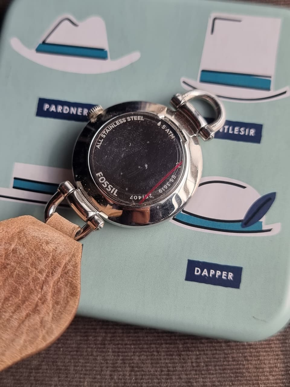 Fossil Georgia Women's Quartz Watch – 32mm Silver Dial, Crystal Bezel & Brown Leather Strap – ES3619