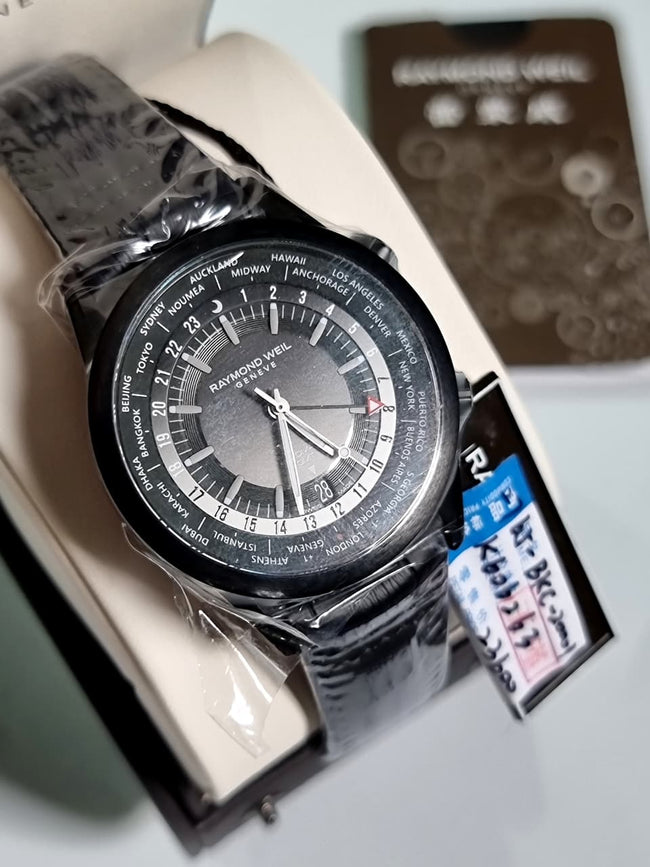 Raymond Weil Freelancer GMT Worldtimer 2765-BKC-20001 Automatic Men's Watch – Black Dial, Black Leather Strap Hover Image