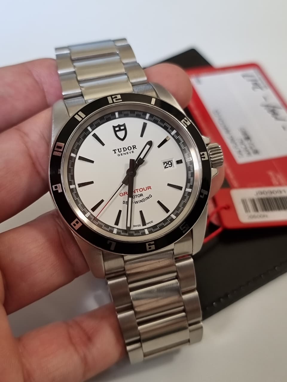 Tudor Grantour 20500N-WSSS Automatic Men's Watch 42mm – White Dial, Stainless Steel