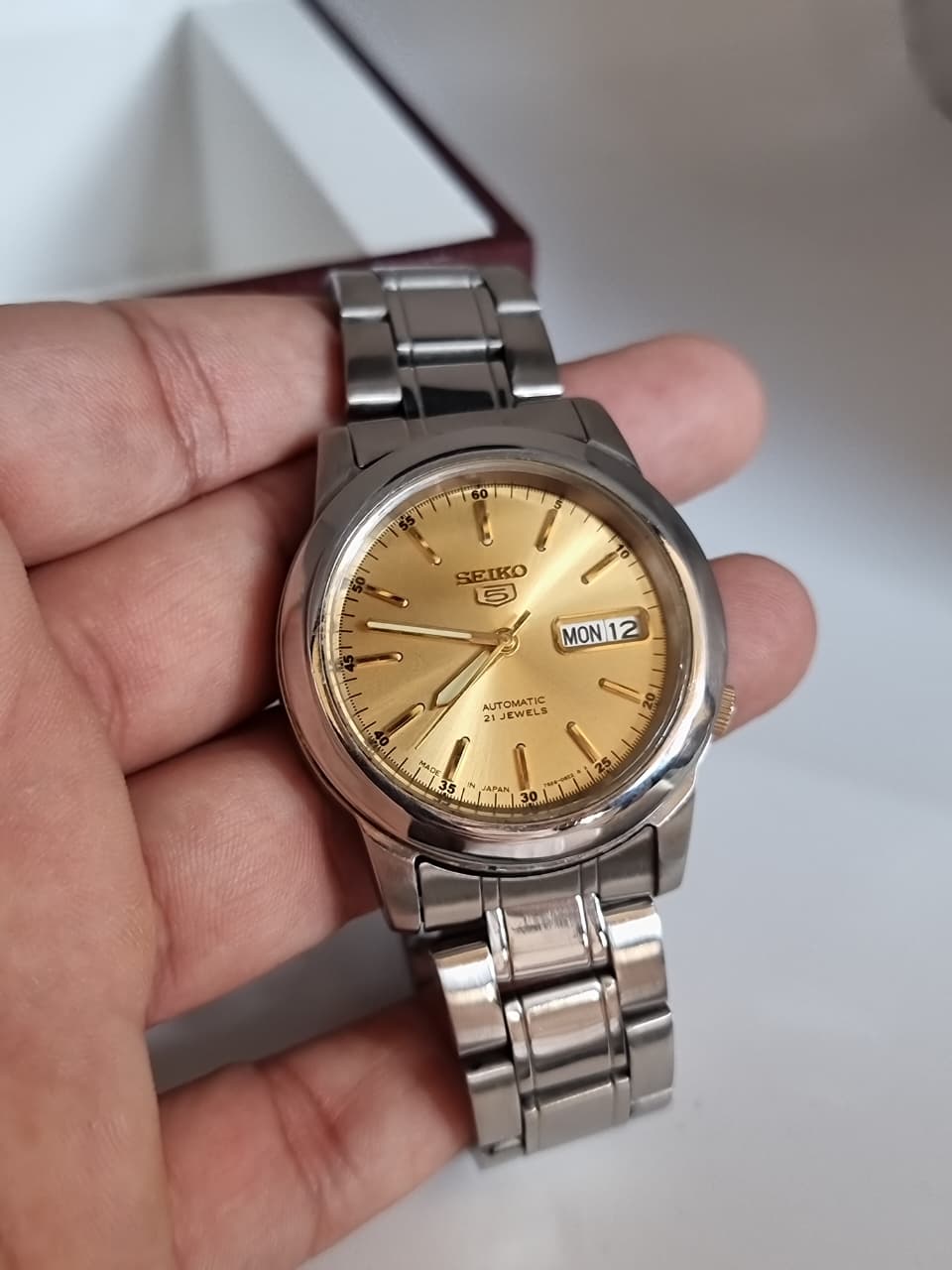 seiko 5 Golden Dial 38mm Dial Silver Chain Automatic Watch