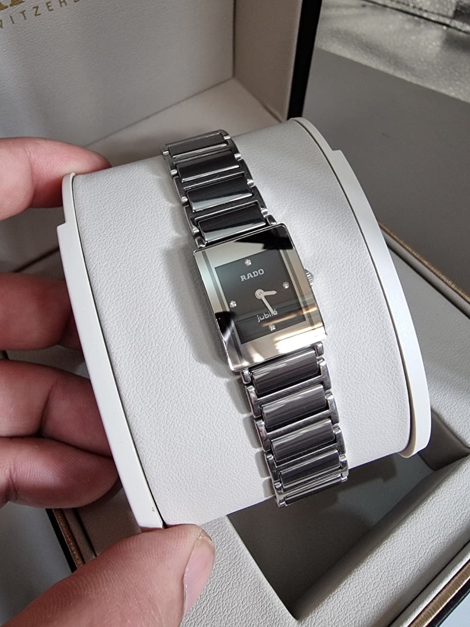 Rado Integral Women's Quartz Watch – 18mm Black Diamond Dial & Silver-Tone Ceramic Bracelet – R20488722