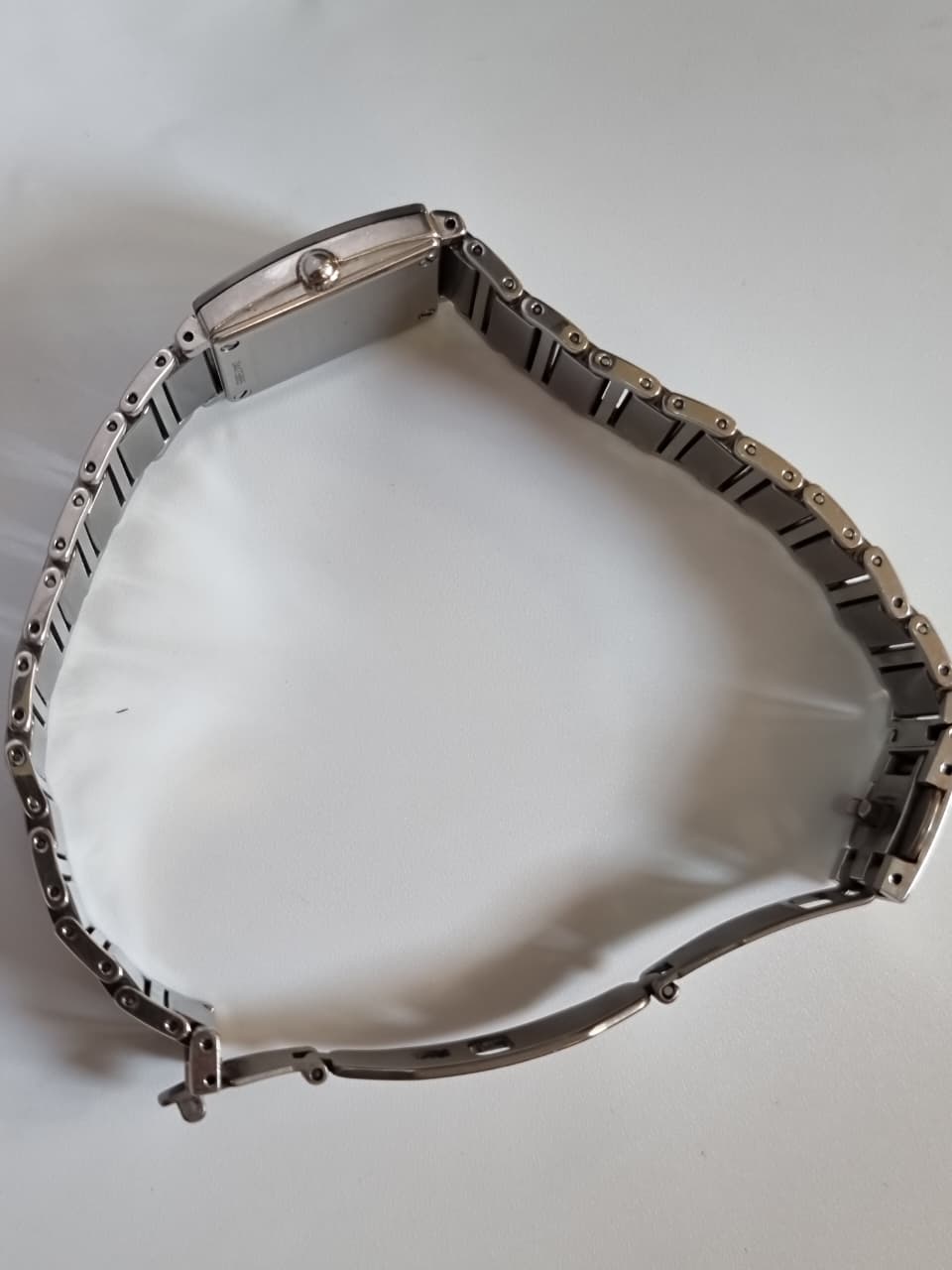 Rado Integral Women's Quartz Watch – 18mm Black Diamond Dial & Silver-Tone Ceramic Bracelet – R20488722