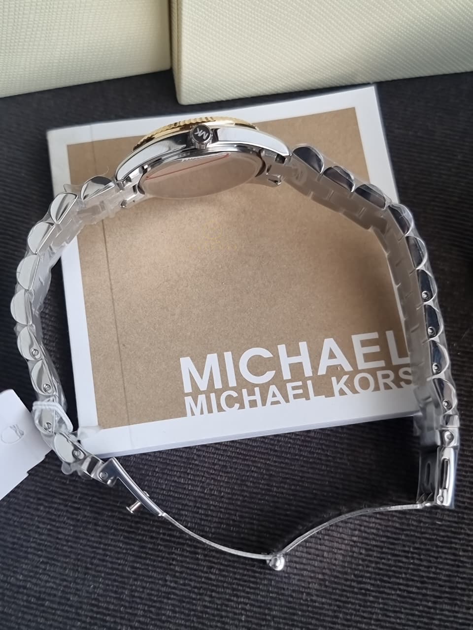 Michael Kors Mini Lexington Women's Quartz Watch – 28mm Silver Dial, Gold-Tone Fluted Bezel & Two-Tone Stainless Steel Bracelet – MK4953