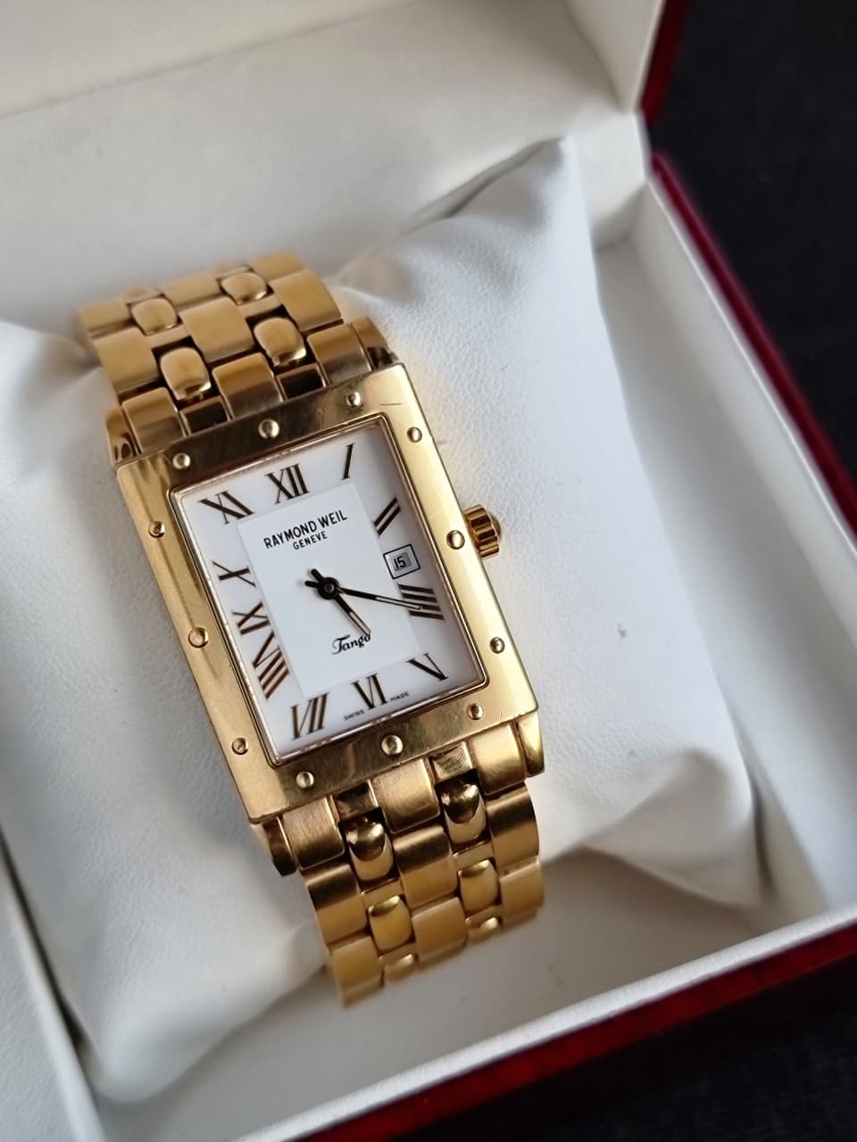 Raymond Weil Tango Men's Swiss Quartz Watch – 28mm × 35mm White Dial & Gold-Tone Stainless Steel Bracelet  5380