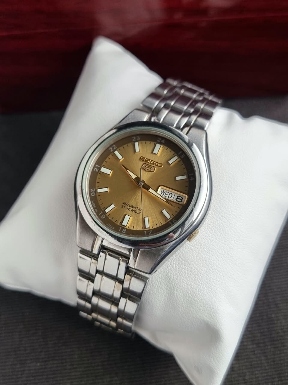 Seiko 5 Gents Watch 37mm Golden dial Automatic Watch