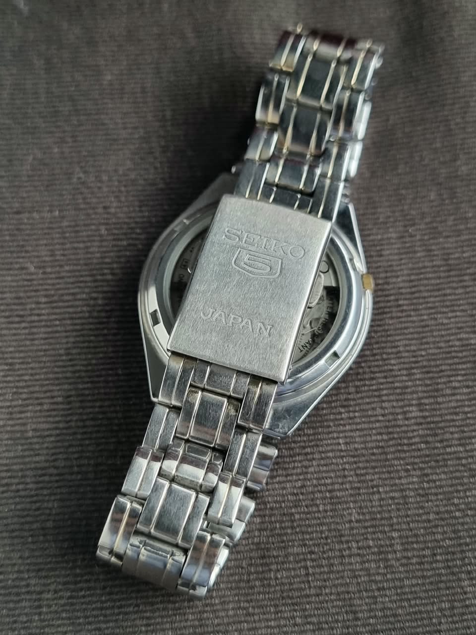 Seiko 5 Gents Watch 37mm Golden dial Automatic Watch