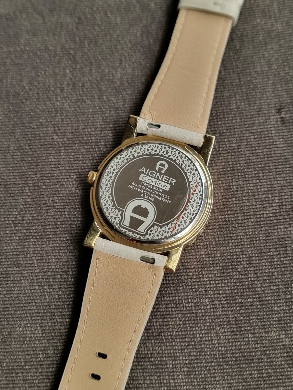 Aigner Ladies Watch Gray Leather Strap Quartz Watch (Strap After Market)