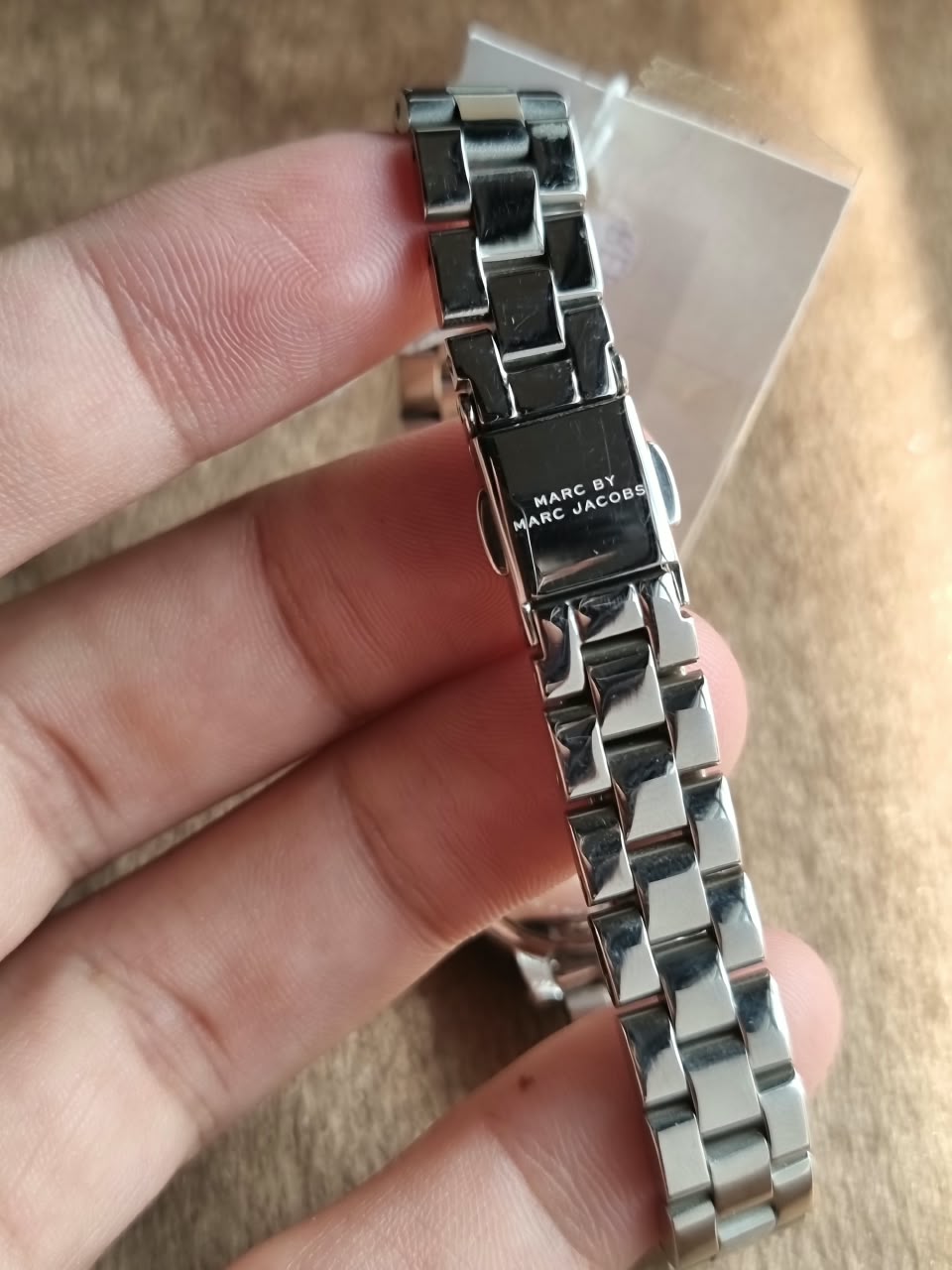 Marc by Marc Jacobs Amy Women's Quartz Watch 20mm Silver Dial & Silver Stainless Steel Bracelet MBM8611