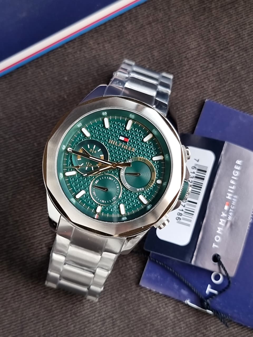 Tommy Hilfiger Lars 1710651 Green Dial Silver Stainless Steel Men's Quartz Watch