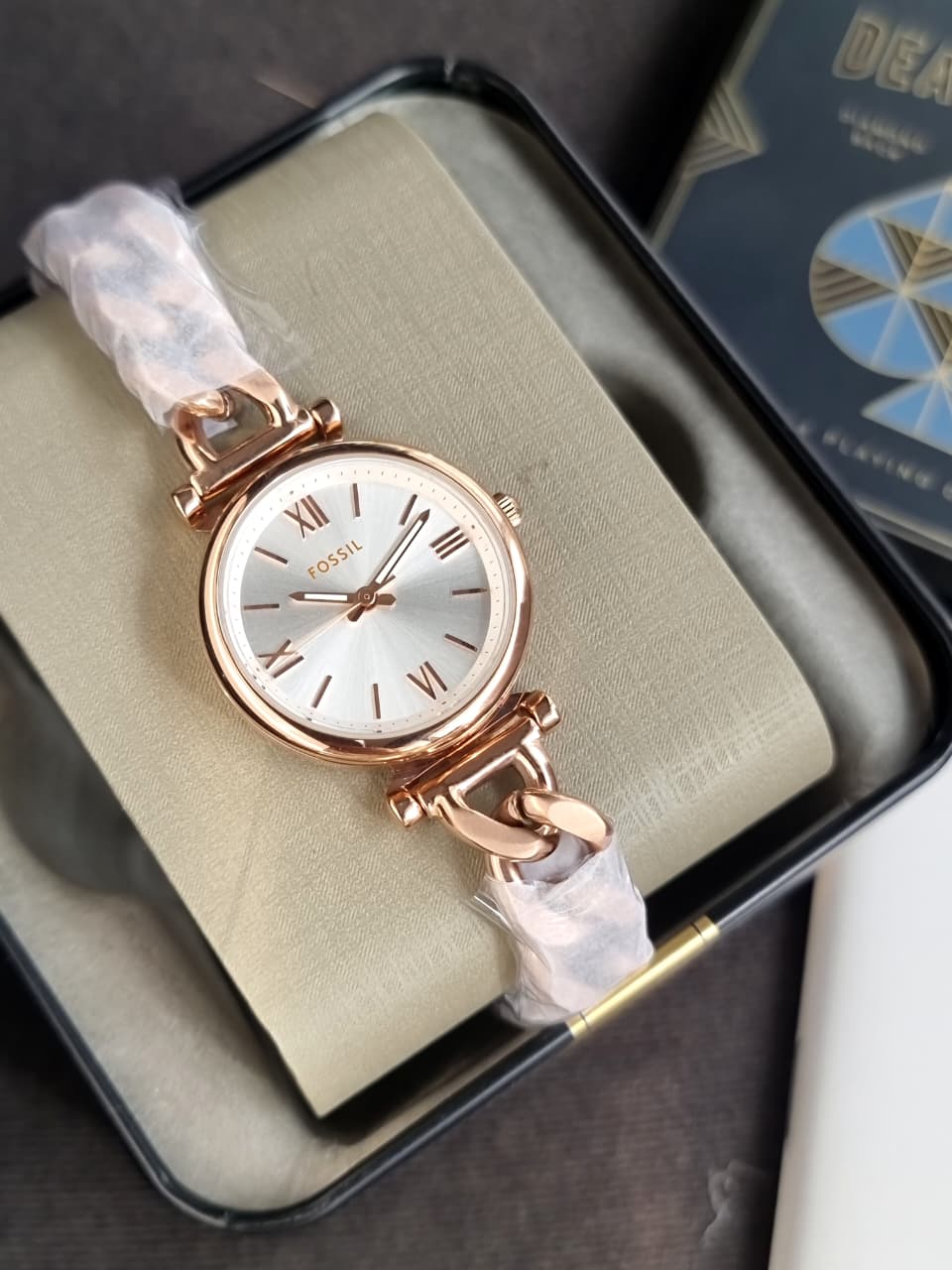 Fossil Carlie ES5330 Silver Dial Rose Gold-Tone Stainless Steel Women's Quartz Watch