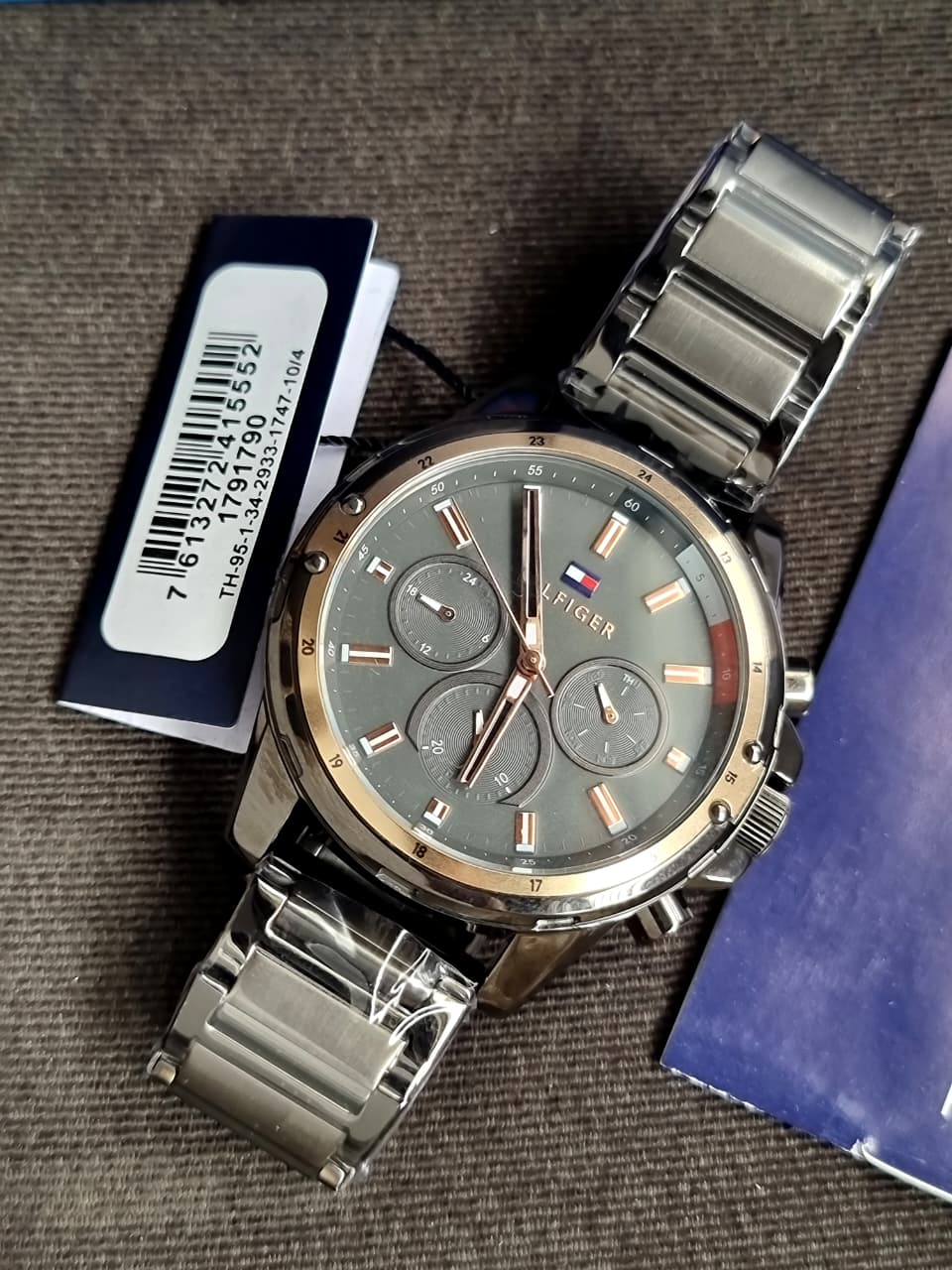Tommy Hilfiger Men’s Quartz Stainless Steel Grey Dial 45mm Watch 1791790