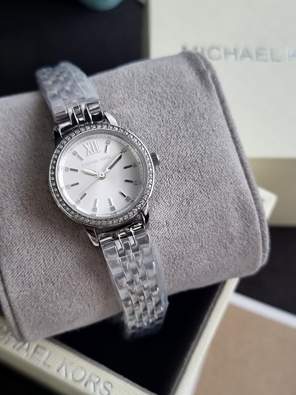 Michael Kors Mini Melissa Pavé MKO1171 Silver Dial Silver-Tone Stainless Steel Women's Quartz Watch