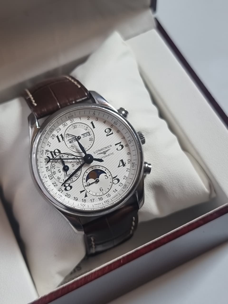 Longines Master Collection Men's Automatic Chronograph Moonphase Watch – 40mm Silver Barleycorn Dial & Brown Alligator Leather Strap – L2.673.4.78.3