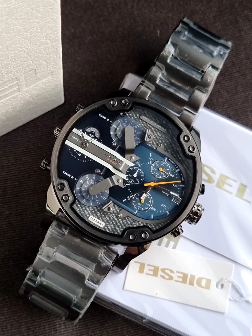 Diesel Mr. Daddy 2.0 DZ7331 Grey Stainless Steel Blue Denim Dial Chronograph Men's Watch