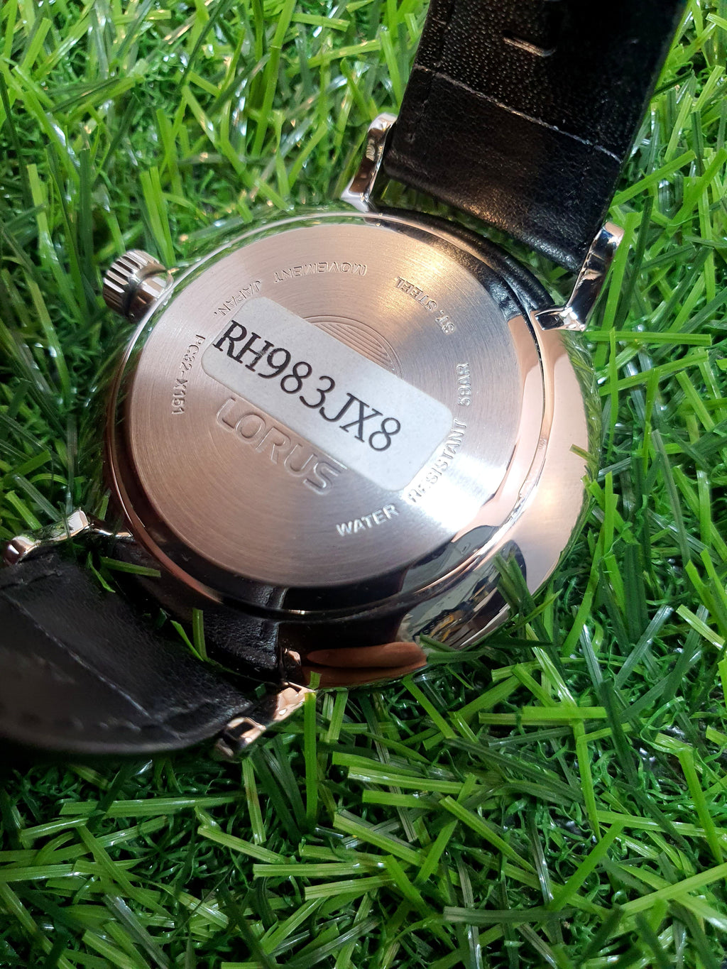 Lorus Sub Brand Of Seiko Gents Watch Black dial Black Leather Strap Quartz Watch