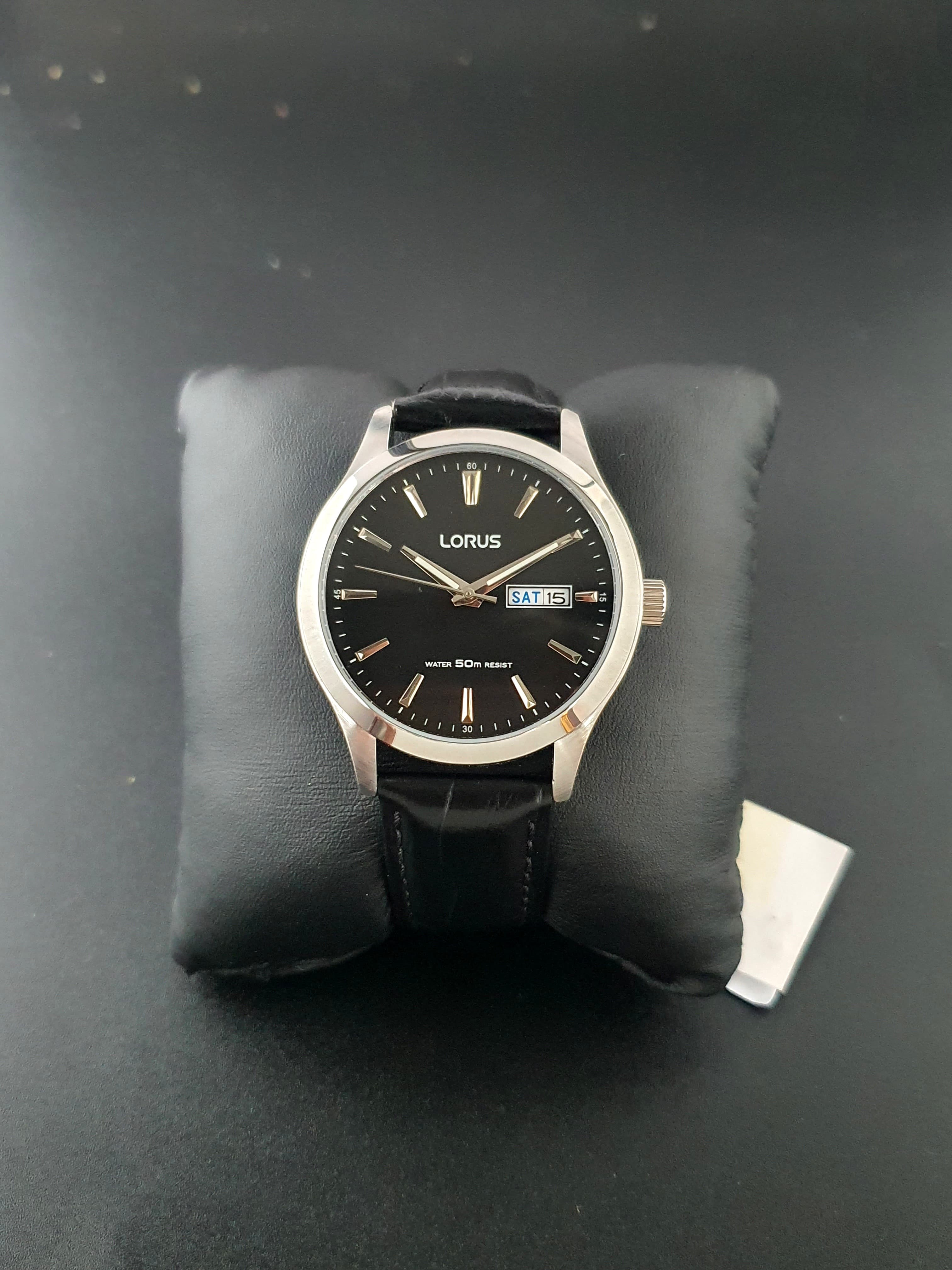 Lorus Sub Brand Of Seiko Gents Watch 40mm Dial Quartz Watch (8/10 Condition)