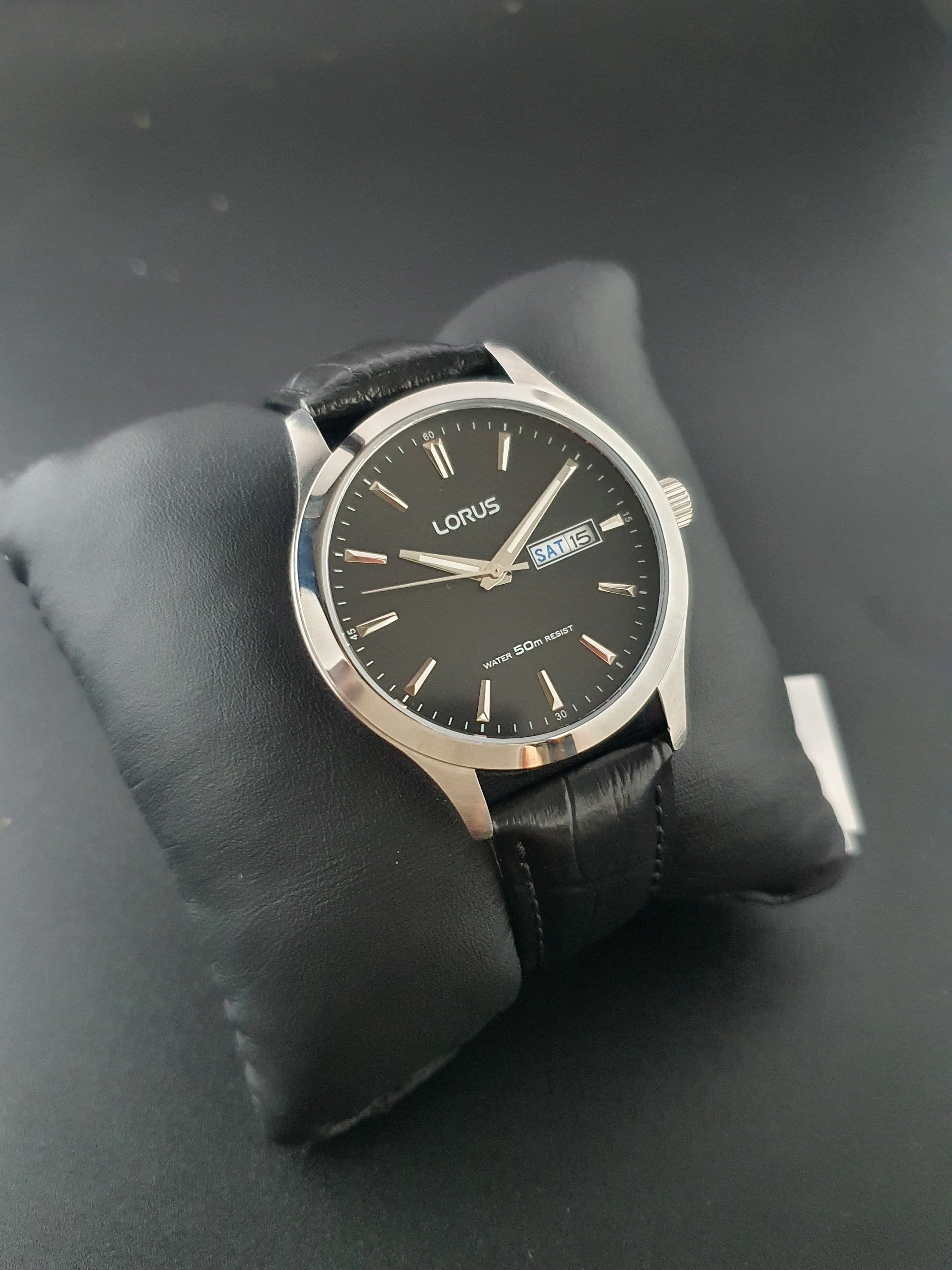 Lorus Sub Brand Of Seiko Gents Watch 40mm Dial Quartz Watch (8/10 Condition)