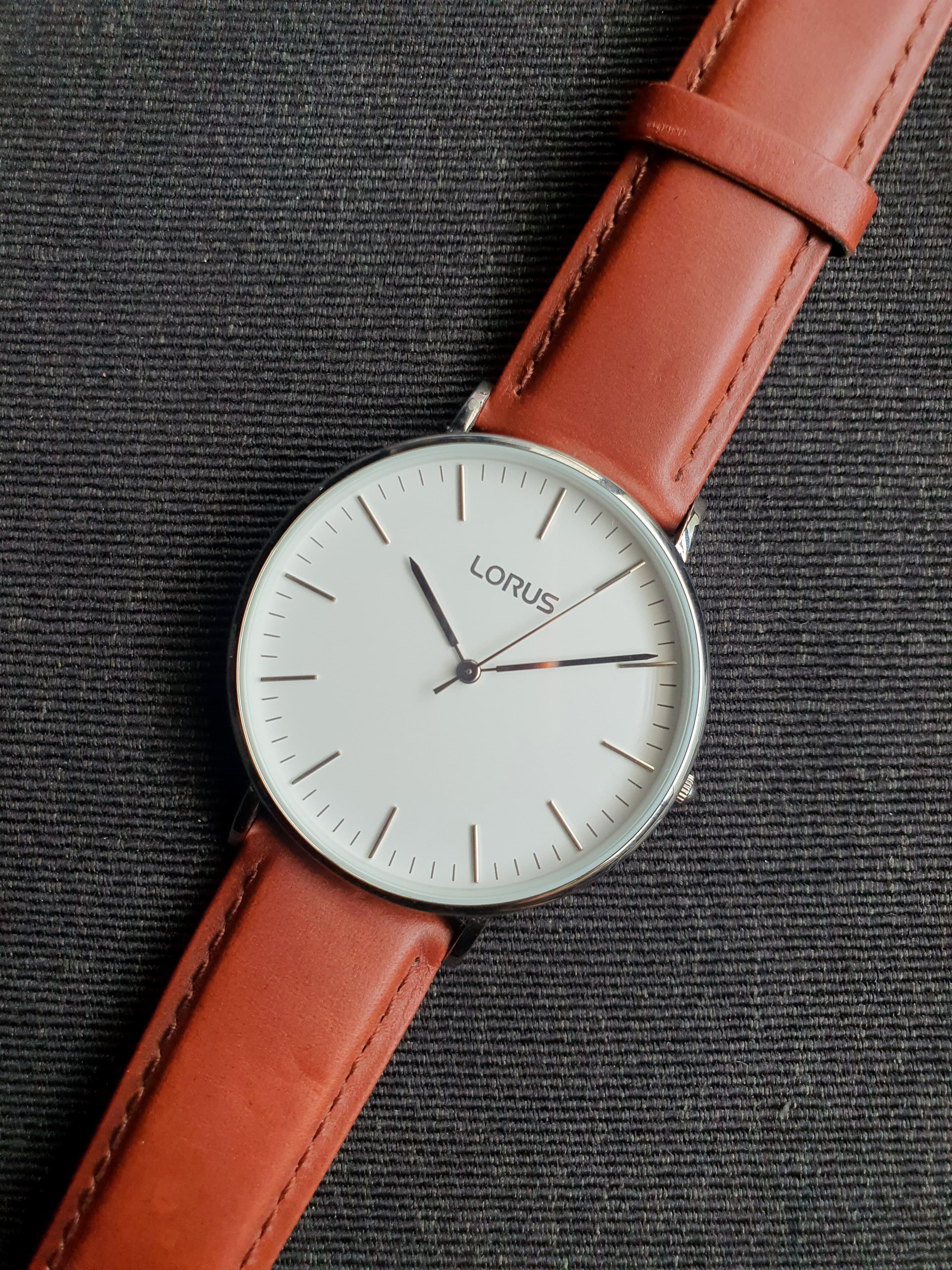 Lorus Sub Brand Of Seiko Gents Watch 40mm Dial Size Quartz Watch (8/10 Condition)