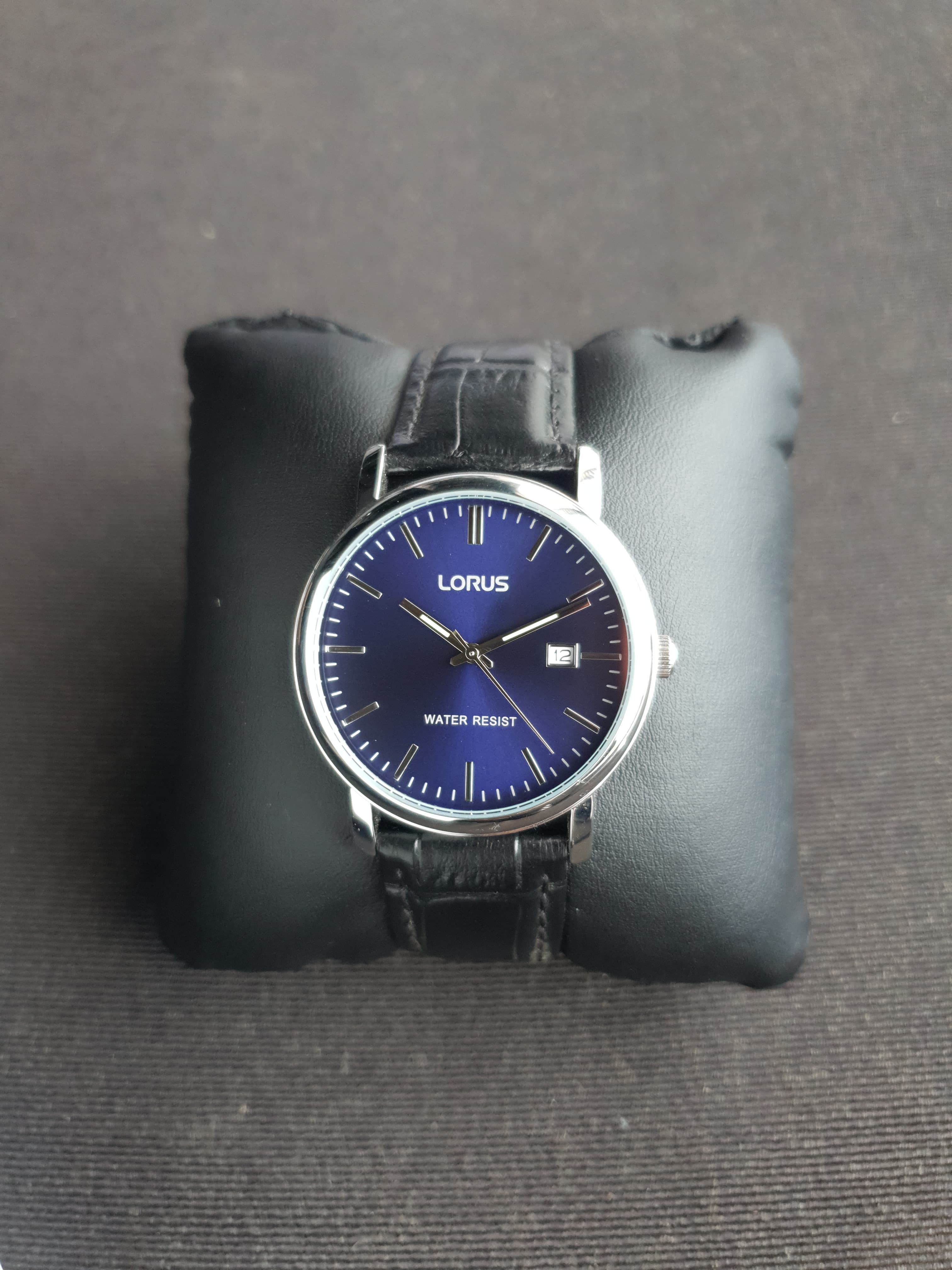 Lorus Sub Brand Of Seiko Gents Watch 40mm Blue dial Quartz Watch